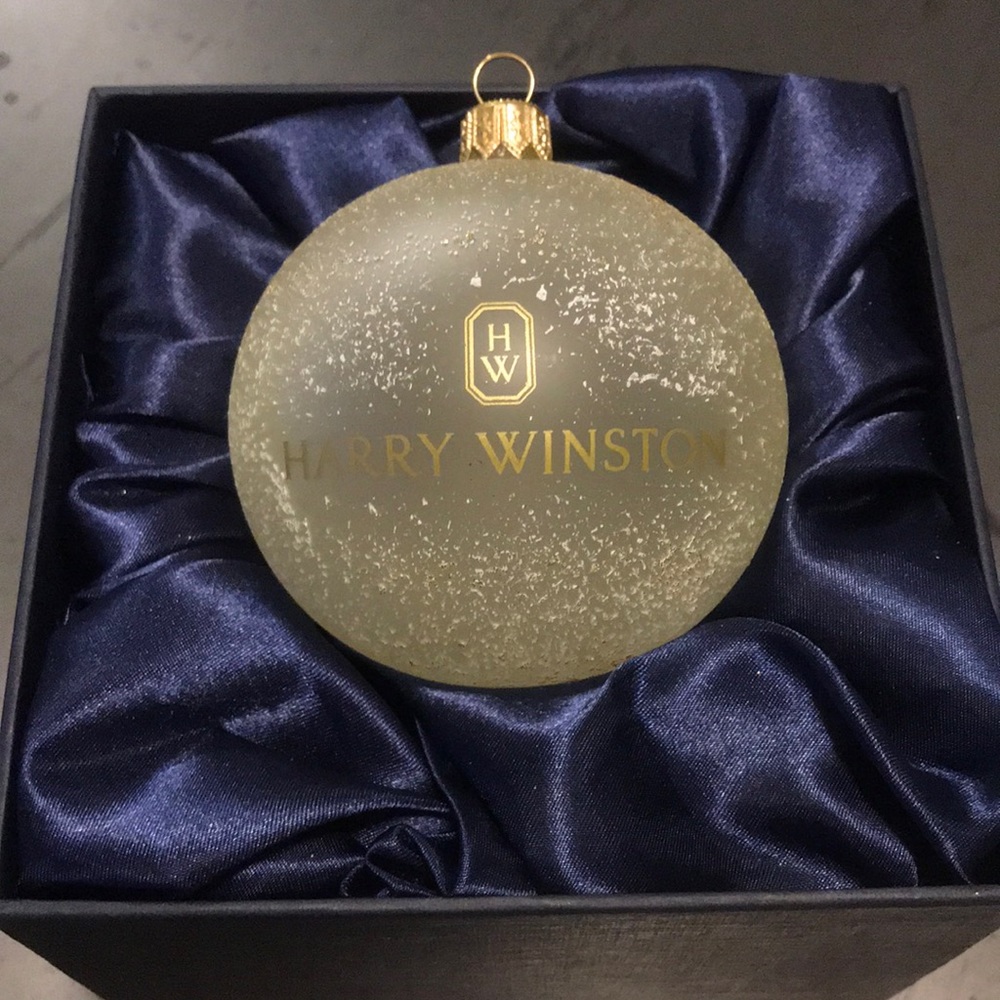 Harry Winston ornament